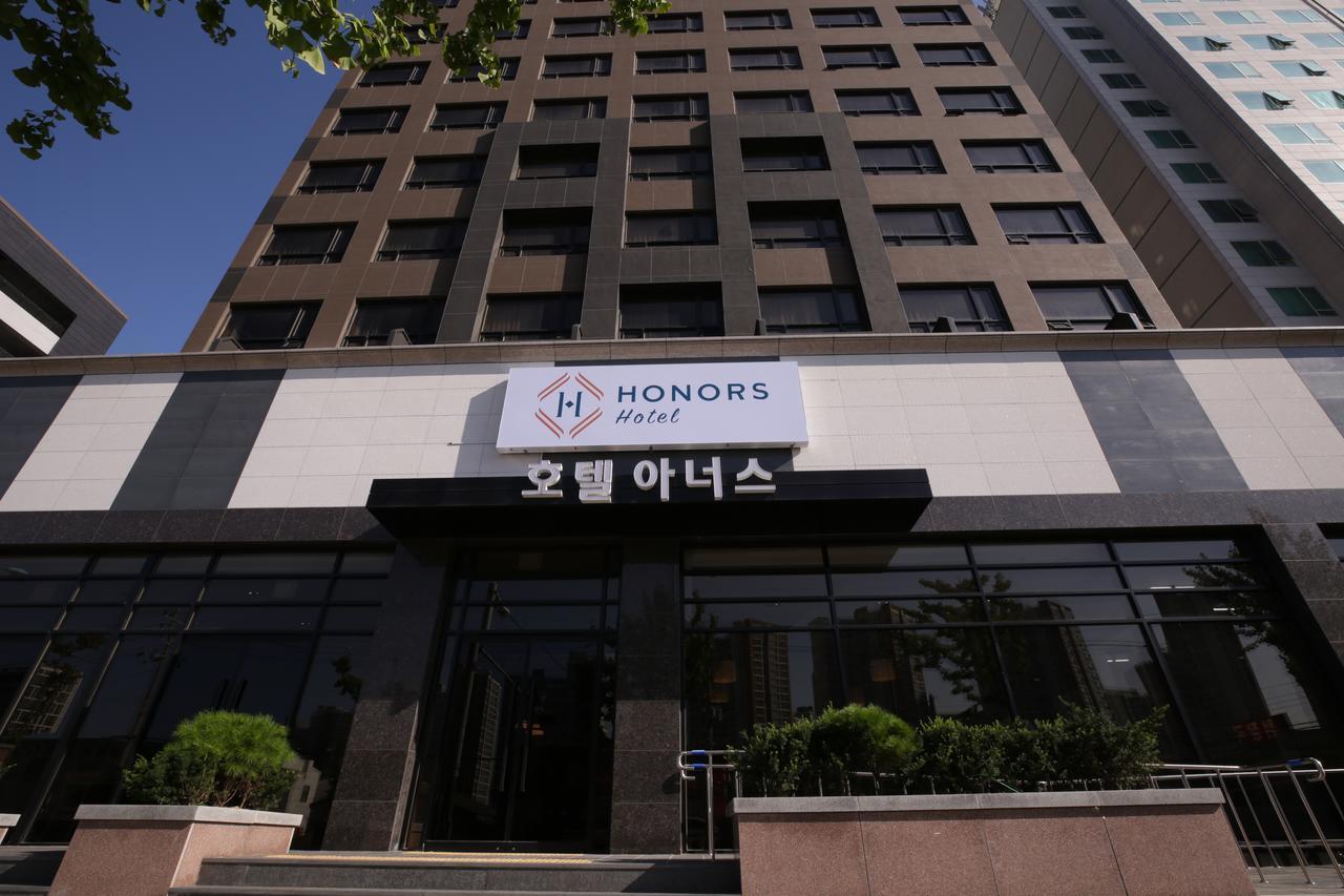 Honors Hotel Hwaseong Exterior photo
